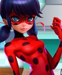 LadyBug Cooking Cupcakes