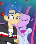 Equestria Girls Secret Kiss!