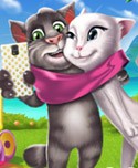 Kittens Selfie Time