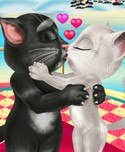 Sam And Katty Valentine Kiss